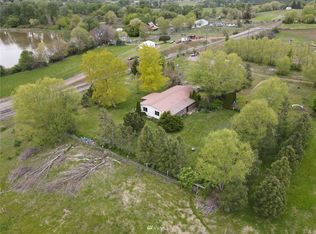 7 Gavin Rd, Oroville, WA 98844