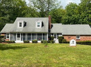 72 High St, Assonet, MA 02702