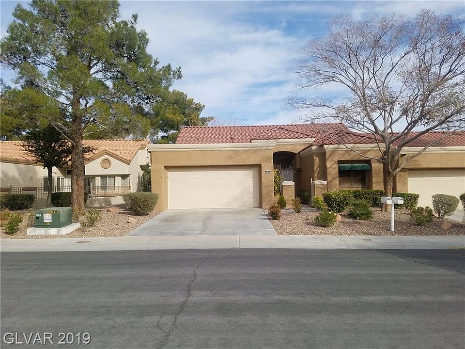 1st image of 8704 Shorecliff Dr