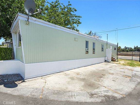 4th image of 2150 S San Jacinto Ave Space 40