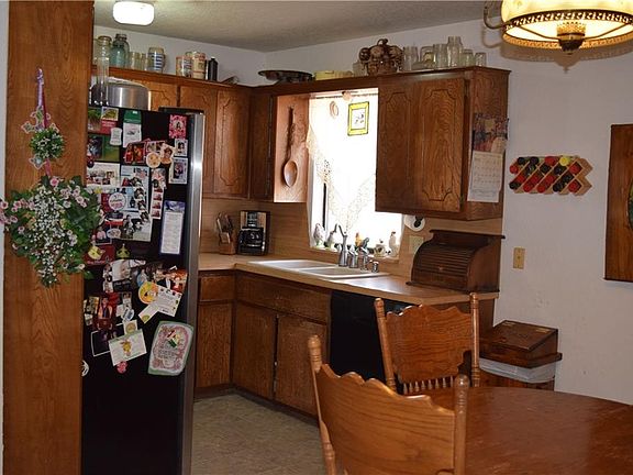 4th image of 336711 E Whispering Oaks Dr
