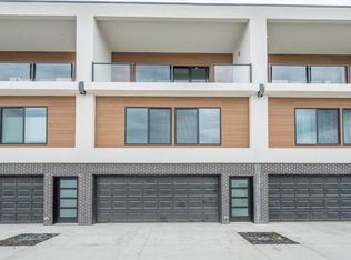 550 Indianola Rd #10, Des Moines, IA 50315