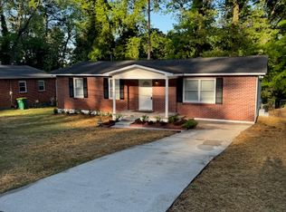 4824 Bartlett Rd, Forest Park, GA 30297