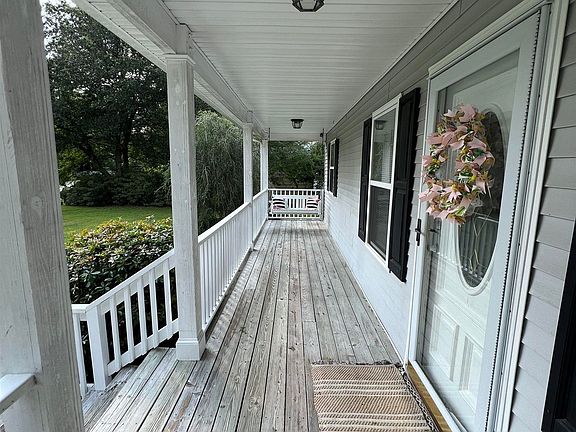 5th image of 113 Sherwood Dr Lot 2