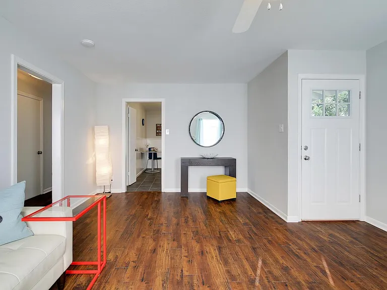 1905 W Saint Johns Ave #A — Photo 5