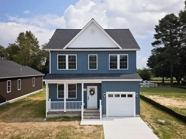 10 Sunrise Ave, Ridgely, MD 21660