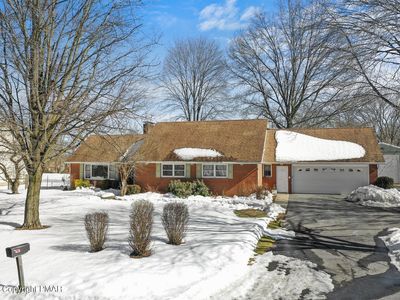 707 Hammond Ln, Stroudsburg, PA, 18360