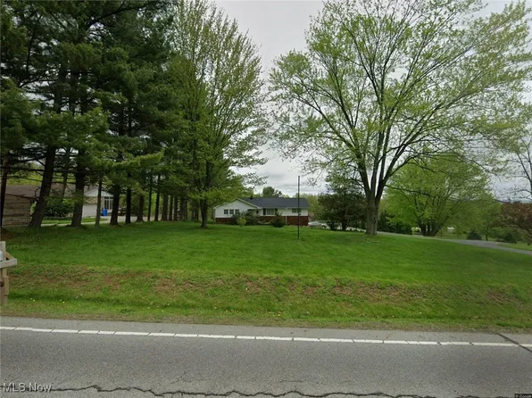 17373 Old State Rd, Middlefield, OH 44062