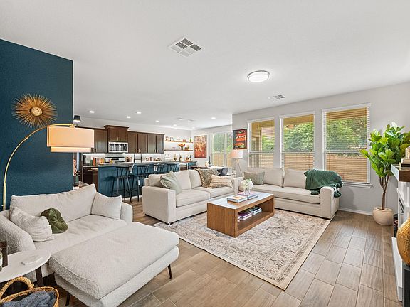 3rd image of 9324 Hunter Ln