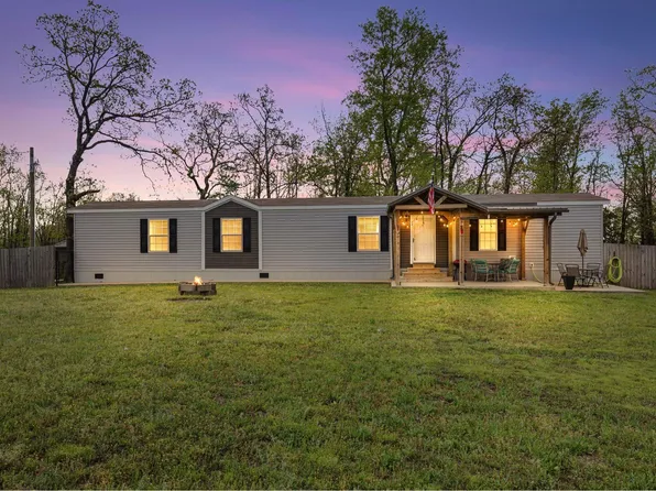 1136 Beryl Acres Rd, Jacksonville, AR 72076