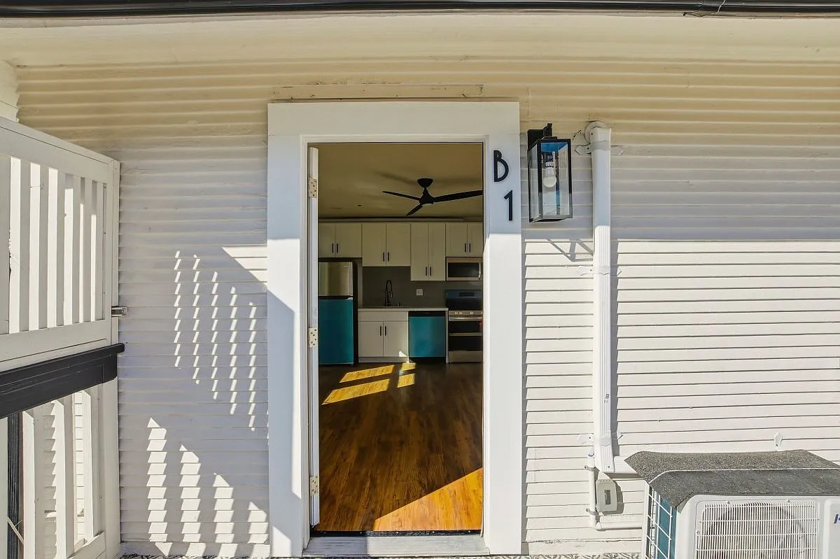 1 bed, 1.0 bath, 391 sqft, $2,750 — Photo 3