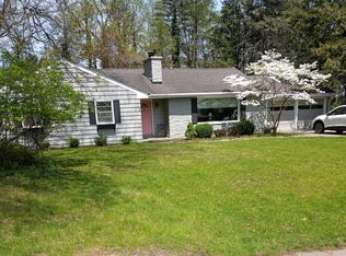 3106 Bobolink Ln, Kalamazoo, MI 49008