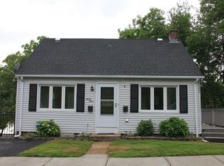 33 Indian Lake Pkwy, Worcester, MA 01605