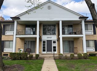 29157 Hayes, Warren, MI 48092