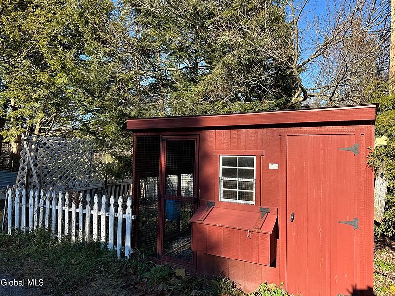 3rd image of 4649 County Route 9