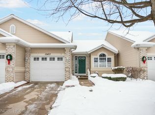 15477 Winchester Cir, Grand Haven, MI
