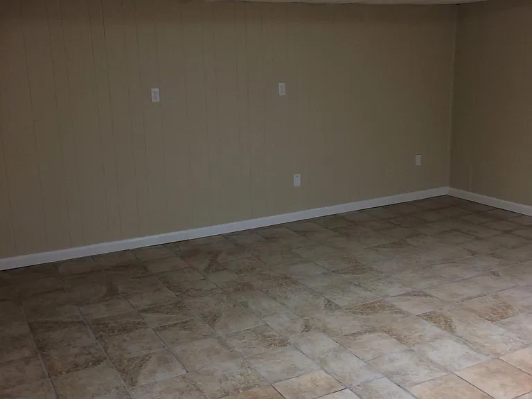 461 Dartmouth Cir — Photo 14