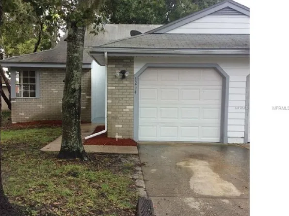 3294 Cloverplace Dr, Palm Harbor, FL 34684