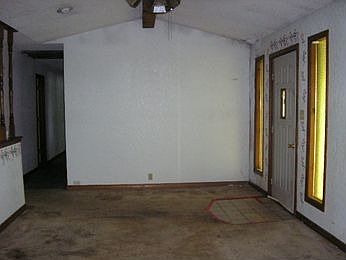2nd image of 1017 S Chickasaw Ave
