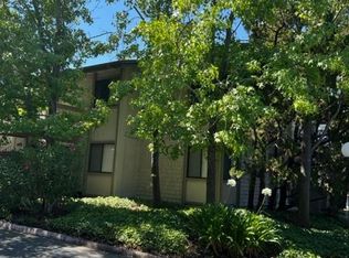 1493 Marchbanks Dr APT 4, Walnut Creek, CA 94598