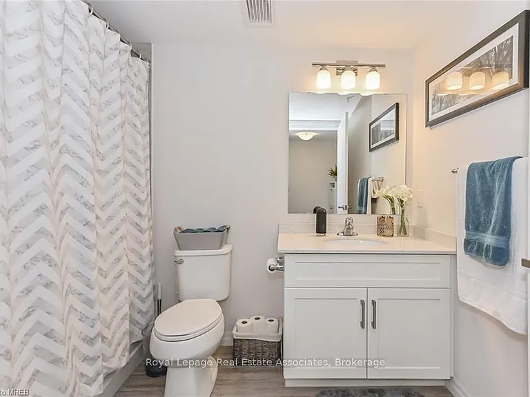 108 Summit Ridge Dr #302 — Photo 10