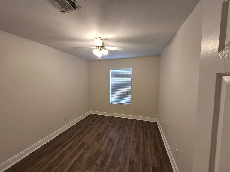 12634 Carriage Blvd — Photo 34