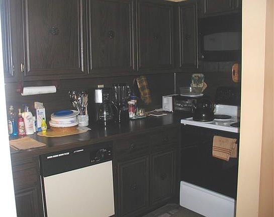 5th image of 593 Vincellette St