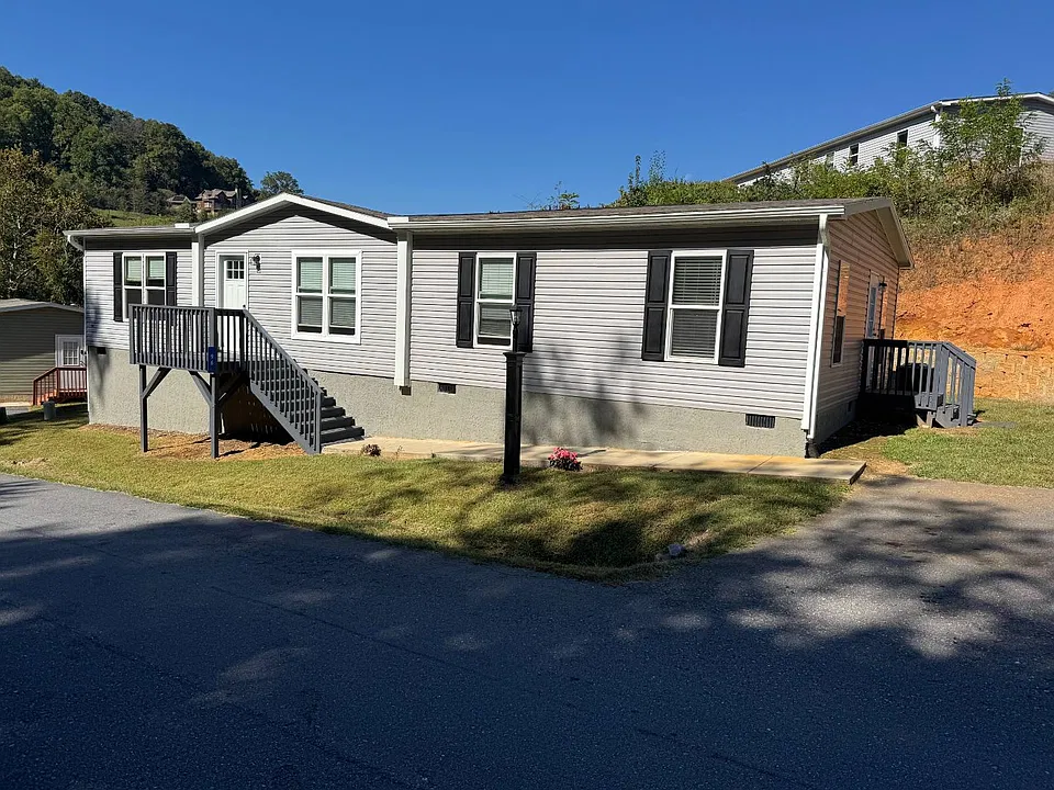 96 Enterprise Dr