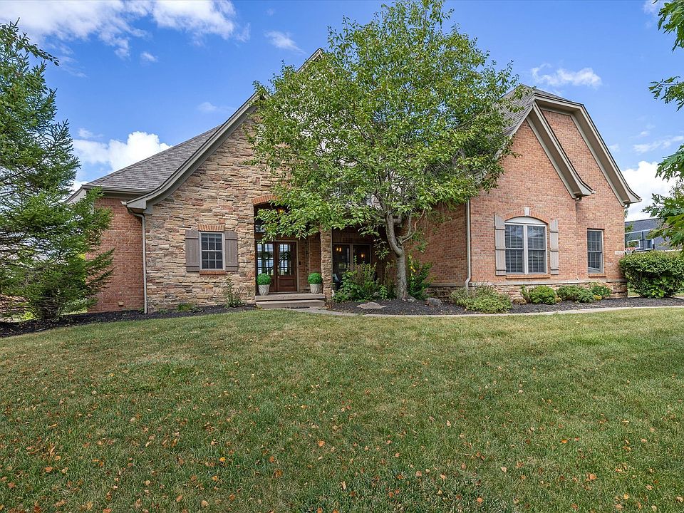 1st image of 16416 Oak Manor Dr