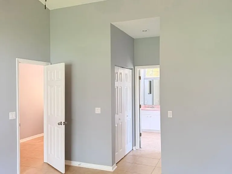 20 Palm Ln — Photo 7