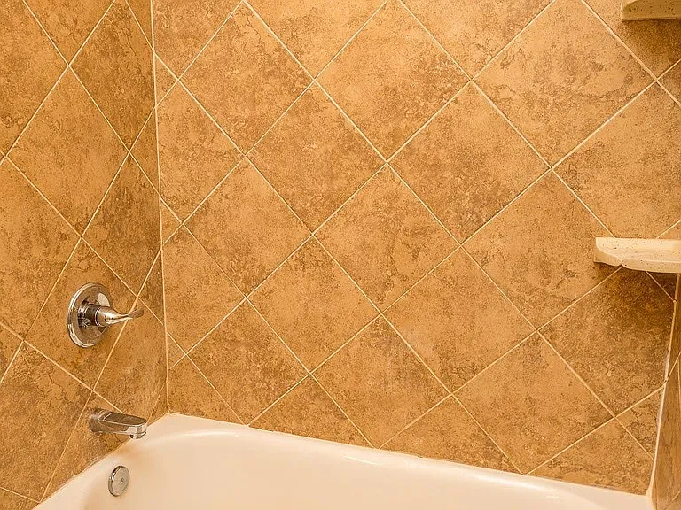 4808 Mount Everest Dr — Photo 24