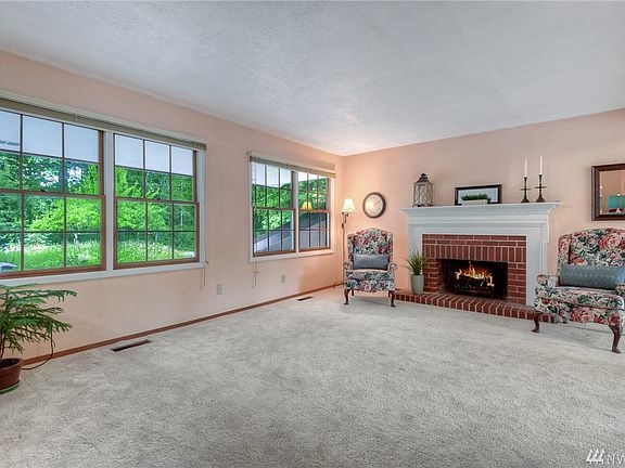 5th image of 25810 NE 47th Pl