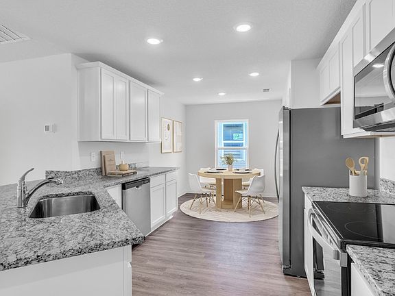 4th image of 37119 Whippoorwill Ct