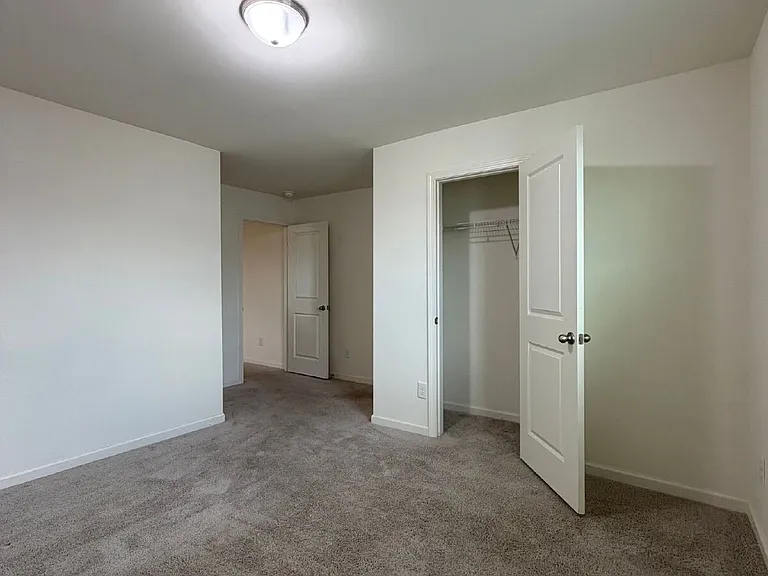 132 Verona Dr NW — Photo 29