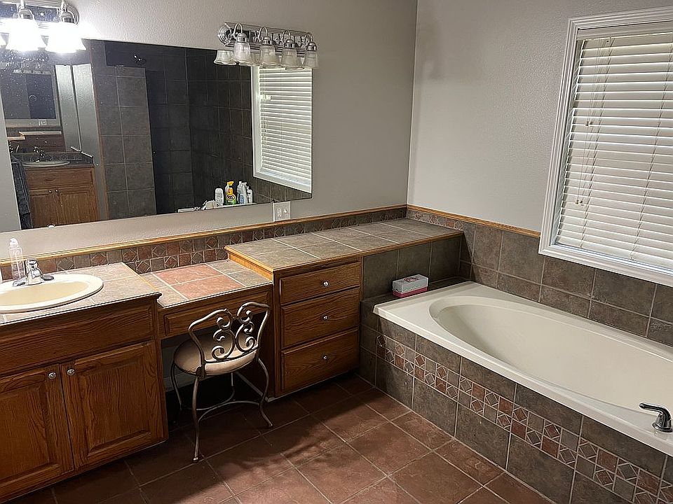 305 Pleasant Meadows Cv, Cabot, AR 72023 Zillow