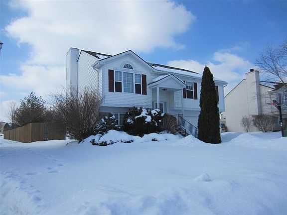 2nd image of 7482 Lochmoor Dr