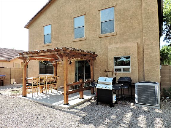 5th image of 40915 W Thornberry Ln