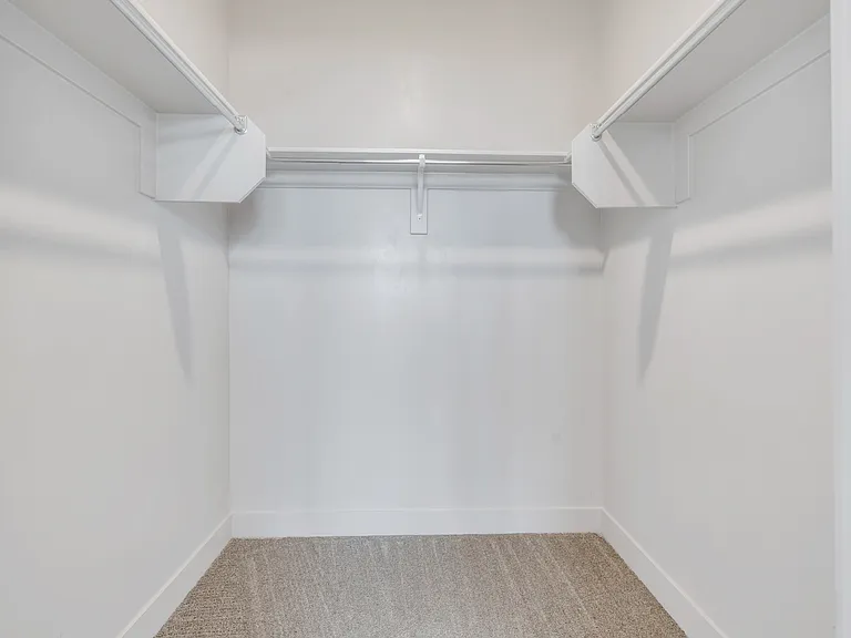 708 W Bronze Leaf Rd #1 — Photo 16