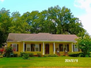 3249 Clarke Rd, Memphis, TN 38115