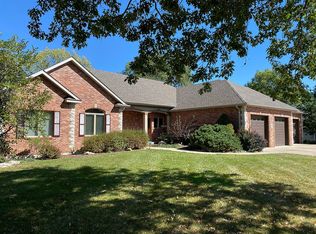 4903 Garden Grove Dr, Columbia, MO 65203
