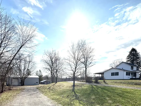 43559 County Road 681, Lawrence, MI 49064