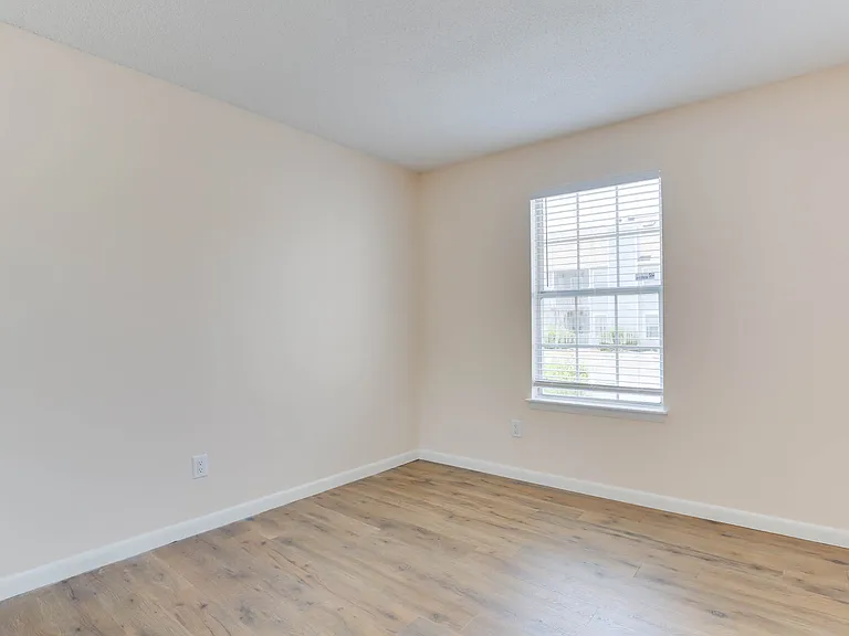 5684 Landfall Dr #5684 — Photo 16