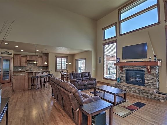 2nd image of 2316 S Twilight Ln