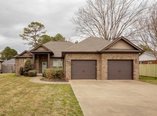 1009 Michigan Ave, Muscle Shoals, AL 35661
