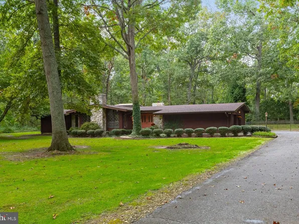 1151 Main Rd, Newfield, NJ 08344