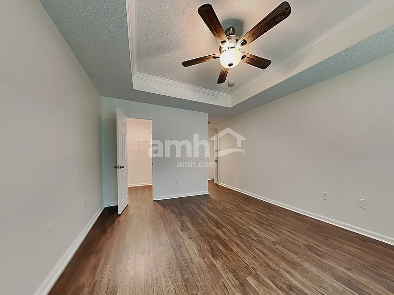 362 Stonebridge Cir — Photo 10