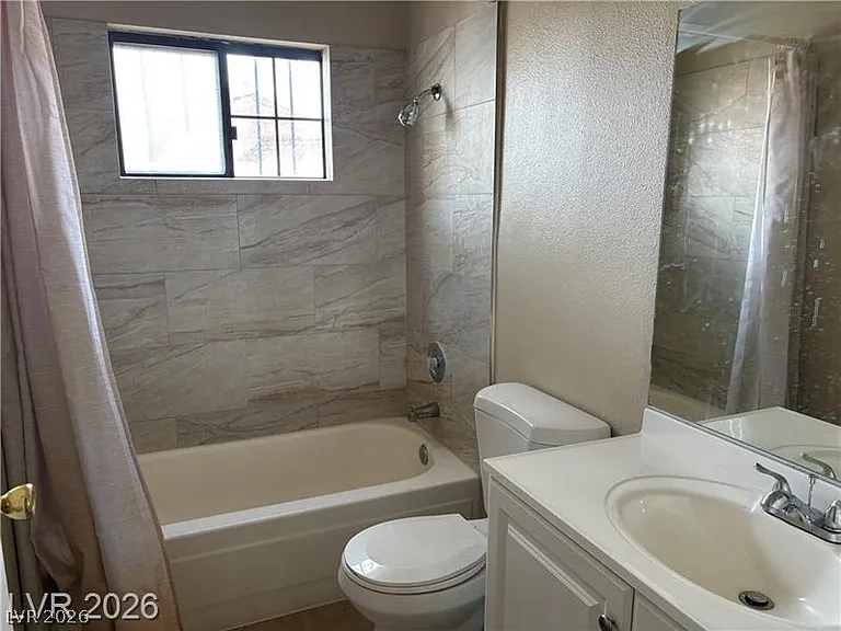 2080 Karen Ave #17 — Photo 18