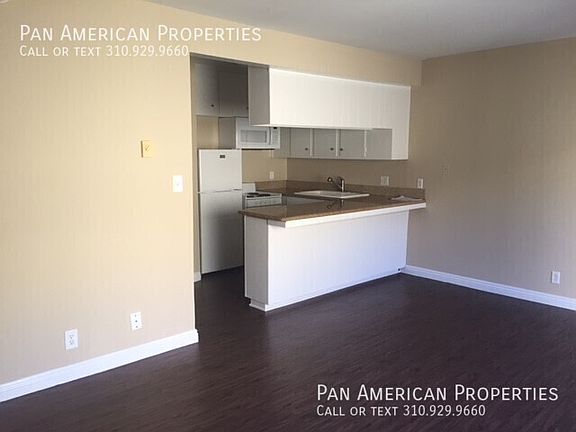 3rd image of 271 Molino Ave APT 8