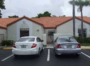 126 Centennial Ct, Deerfield Beach, FL 33442