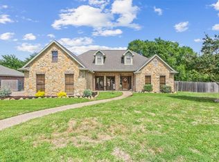 934 Cheyenne Trl, Hewitt, TX 76643